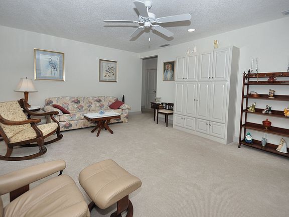 5th image of 3 Nelmar Ave