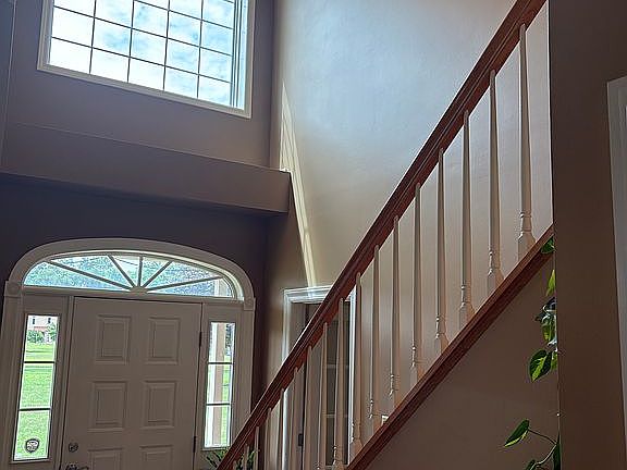 Vaulted entry way