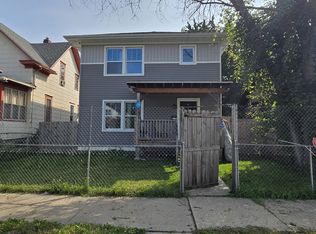 706 Charles Ave, Saint Paul, MN 55104