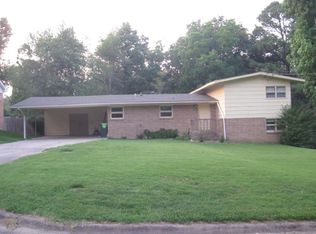 620 Melody Ln, Jonesboro, AR 72401