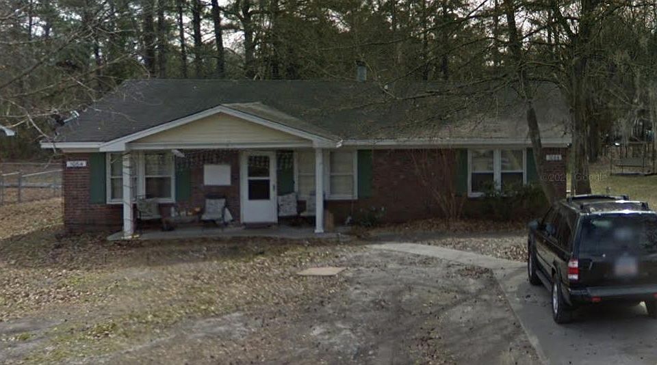 1st image of 106 Susan Dr #2