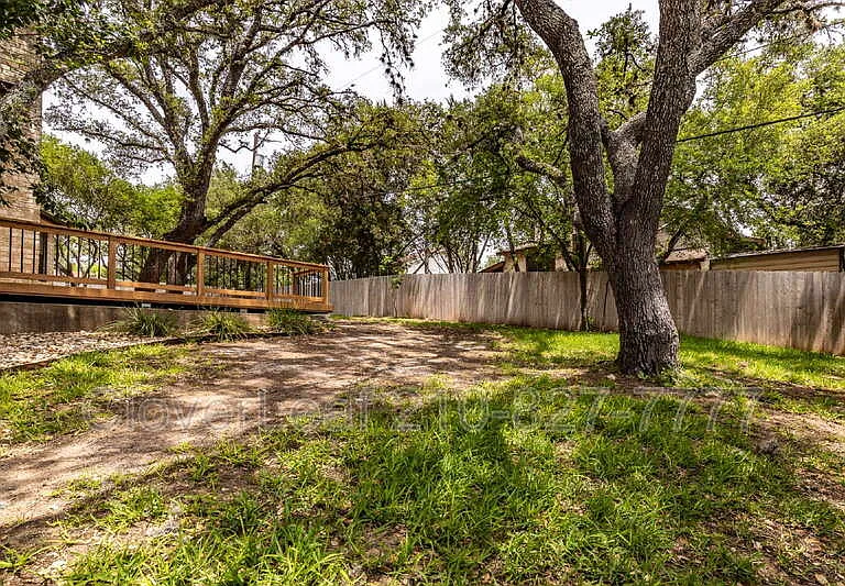 2907 Burnt Oak St — Photo 33