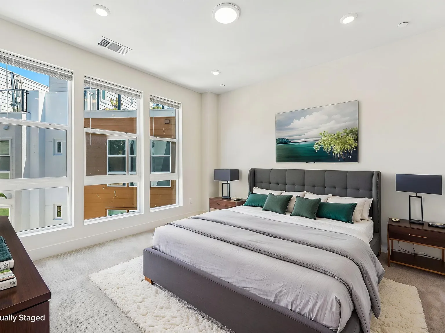 3 bed, 1600 sqft, $5,000 — Photo 4