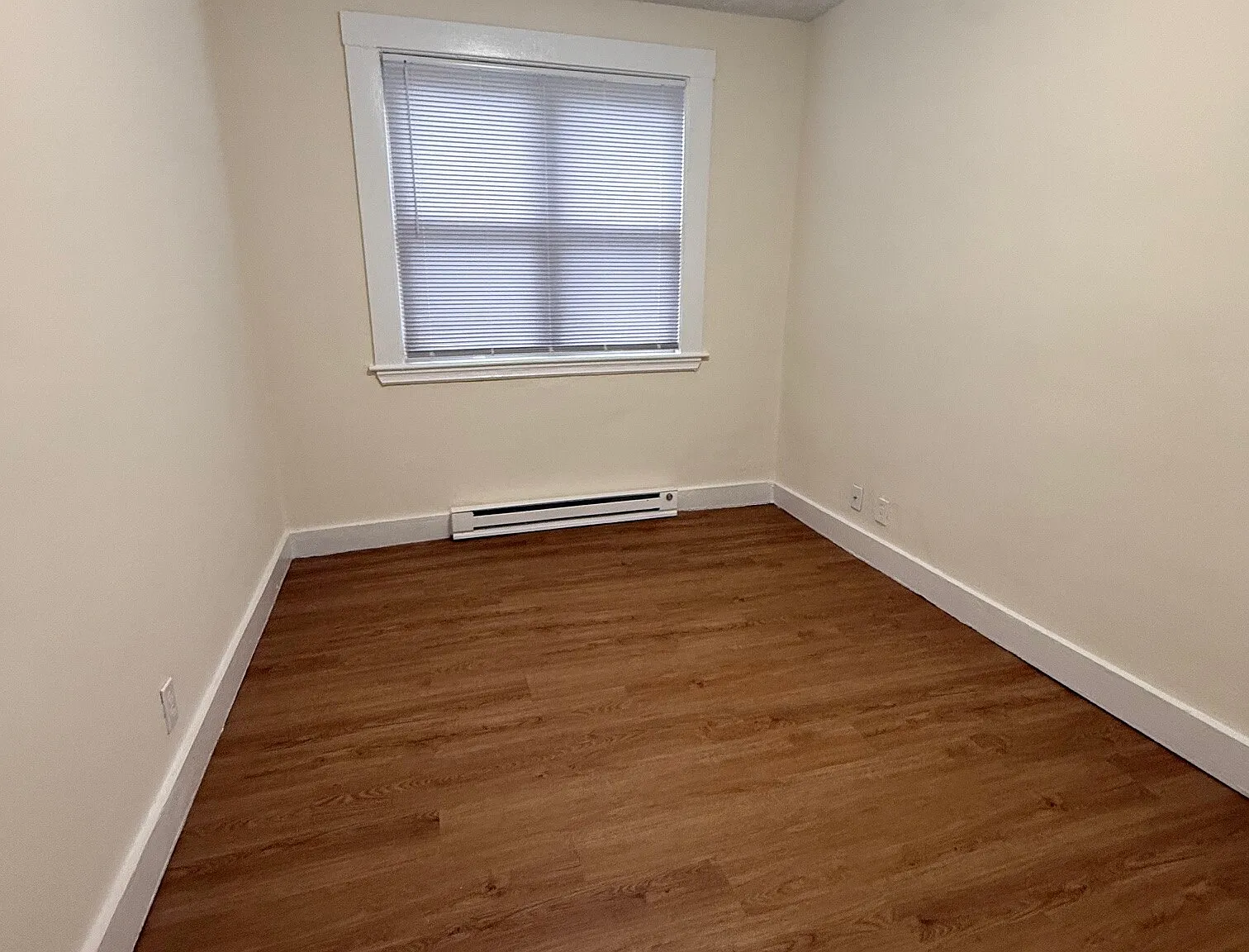 1 bed, 1.0 bath, $2,100 — Photo 4