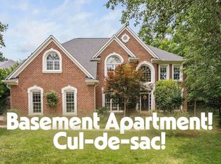 409 Englewood Dr, Chapel Hill, NC 27514