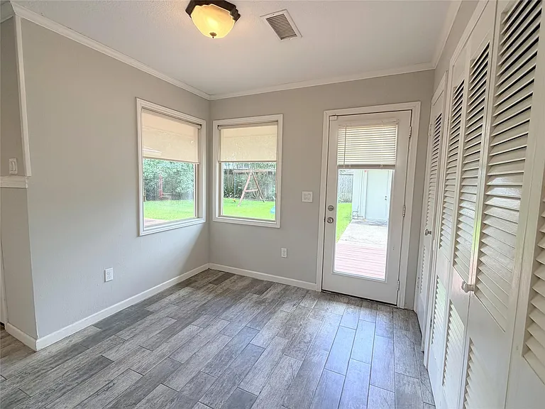 5019 Yarwell Dr — Photo 19