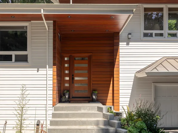 101 Endlich Dr, Santa Cruz, CA 95060