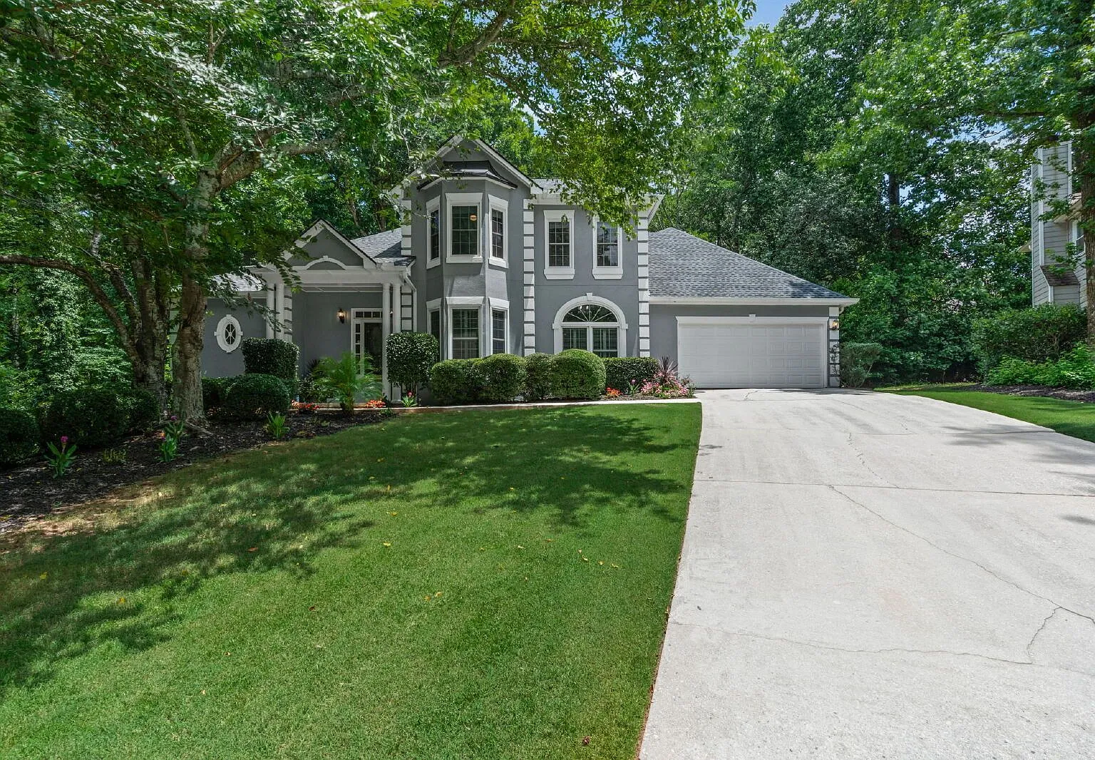 6 bed, 3.5 bath, 3484 sqft, $4,335 — Photo 1