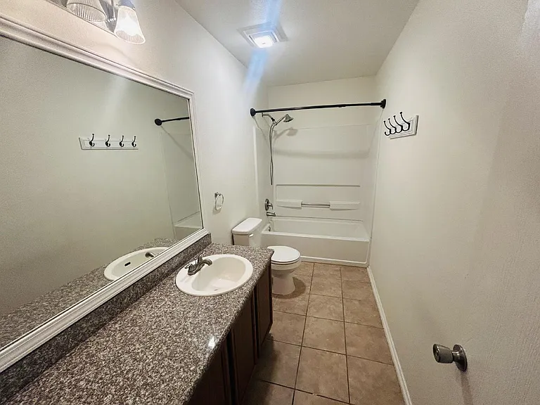9838 Charline Ln — Photo 6
