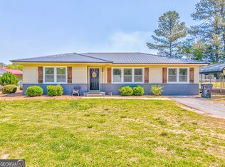 426 N College Dr, Cedartown, GA 30125