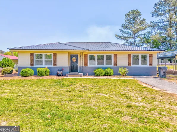 426 N College Dr, Cedartown, GA 30125