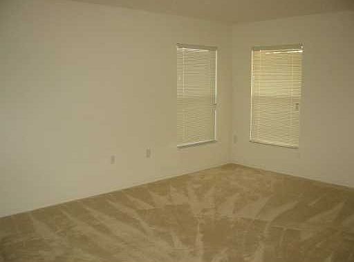 4th image of 1642 Tench Ct