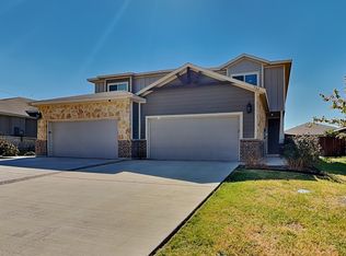 724 Wheatfield Dr, Venus, TX 76084