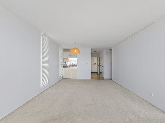 4th image of 1015 Ala Napunani St APT 401