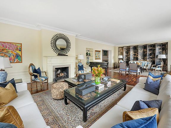 3rd image of 640 Park Ave Floor 9