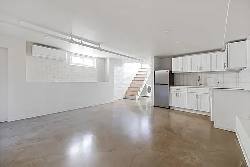 124 Sullivan Pl #1 Photo 1