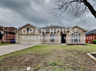 1502 Cheyenne Trl, Mansfield, TX 76063