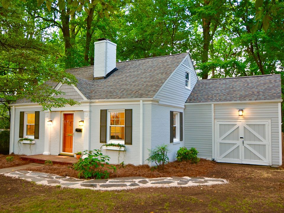 1st image of 3010 Collier Dr