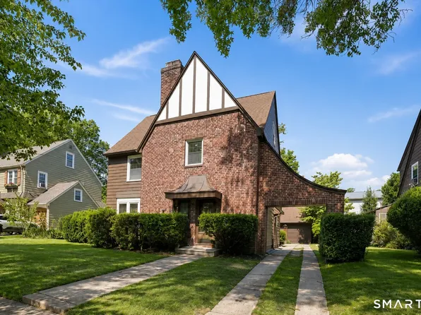 210 Colony Road, New Haven, CT 06511