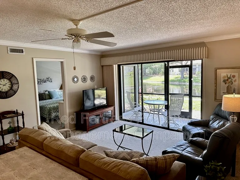 7113 Quail Run Ct W #W9 — Photo 14