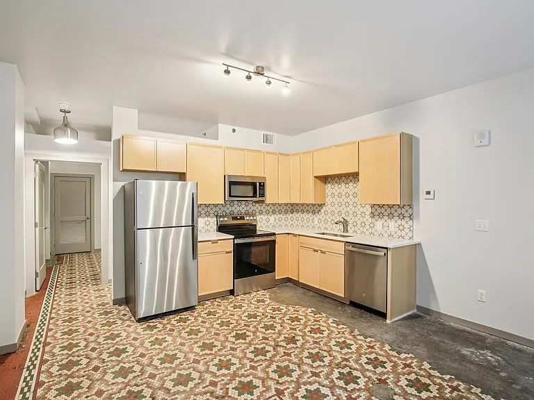Sentinel Lofts — Photo 27