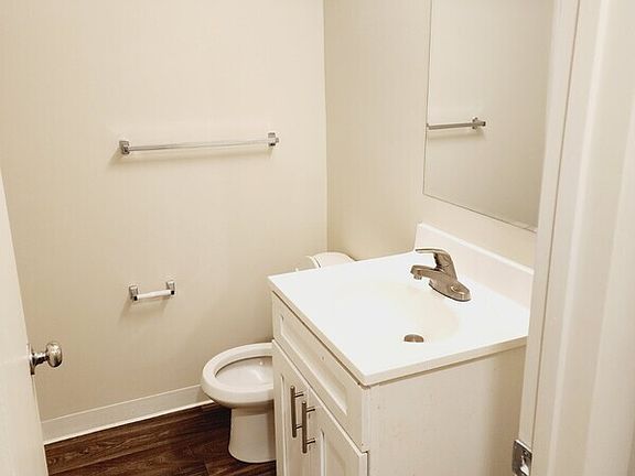 3rd image of 1121 Stainback St #1103