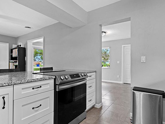 3rd image of 474 22nd Street SE