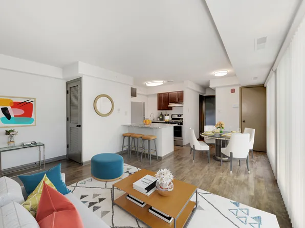 Parkside Landing, 735 Monroe St #048fc173b, Rockville, MD 20850