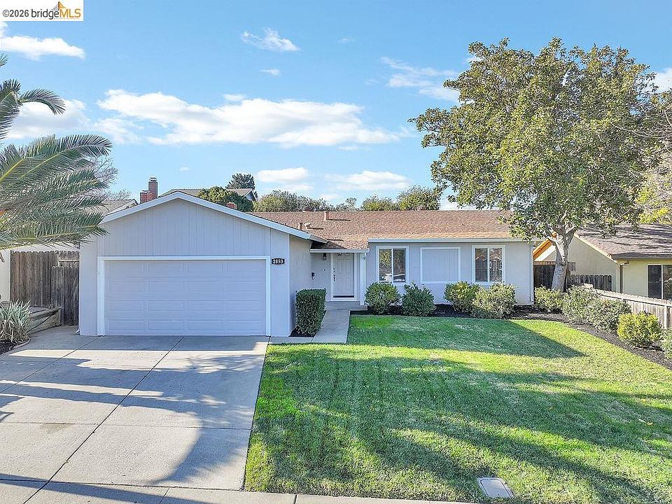 1st image of 2853 Seville Cir