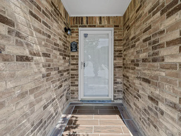5132 Bedfordshire Dr — Photo 24
