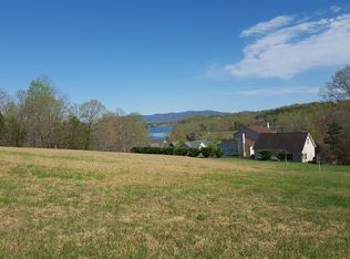 58 Laura Ln, Wirtz, VA 24184