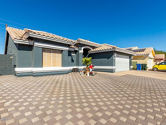2nd image of 1412 W VILLA THERESA Drive