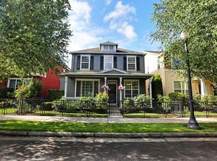 6262 NE Chestnut St, Hillsboro, OR 97124