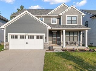 4108 Devon Rd, Royal Oak, MI 48073
