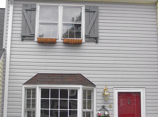 6 Hidden Springs Rd, Spartanburg, SC 29302