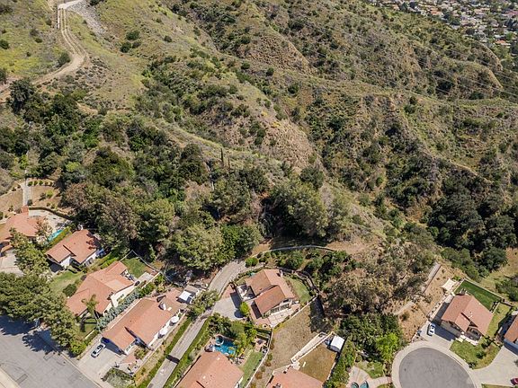 3rd image of 0 Las Lomas Rd