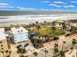 413 S 1st St #302, Jacksonville Beach, FL 32250