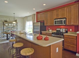 636 Seaman Dr, Florence, NJ 08518