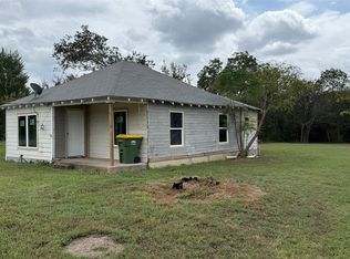 512 Park St, Marlin, TX 76661