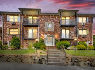 21 Pine St UNIT K, Canton, MA 02021