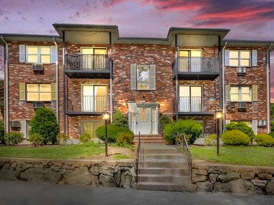 21 Pine St UNIT K, Canton, MA, 02021