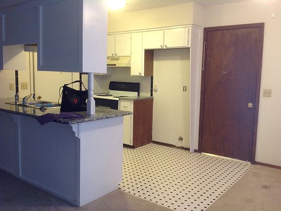 4th image of 1908 Kirby Dr