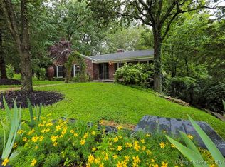 920 Oakland Dr, New Albany, IN 47150