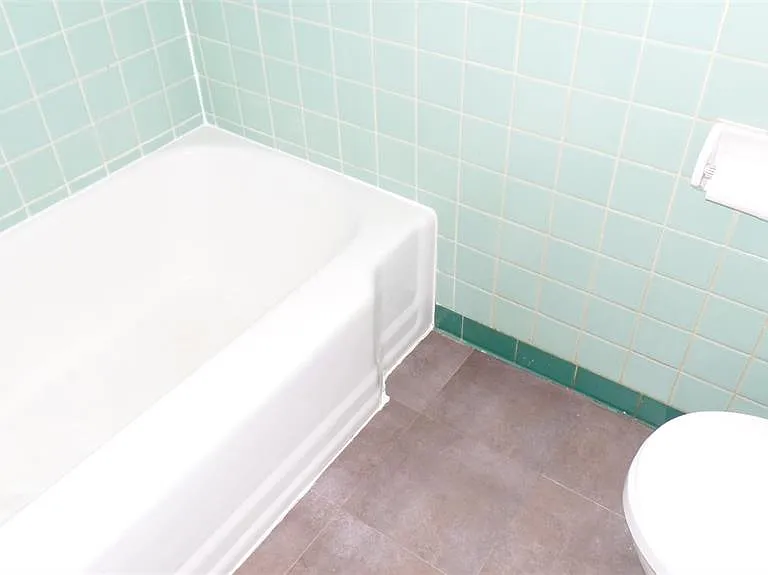 4935 Emerson Ave S — Photo 10
