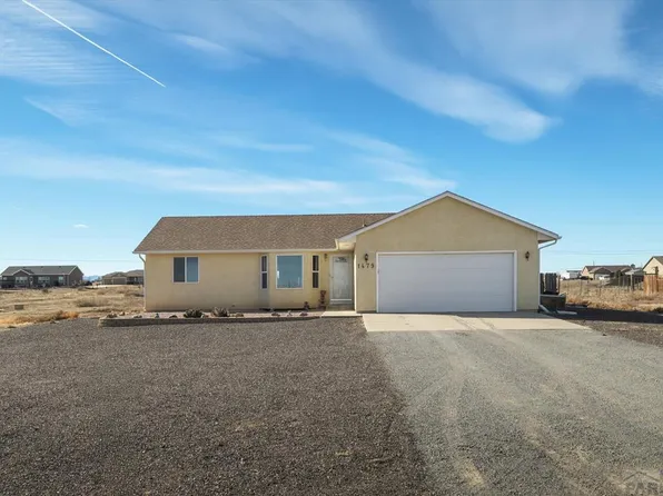 1479 N Moonbeam Dr, Pueblo West, CO 81007