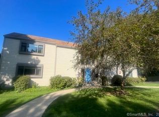 91 Riverview Rd #9C, East Lyme, CT 06333