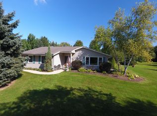 N67W26800 Argyle Dr, Lisbon, WI 53089