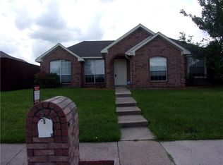 3132 Creek Crossing Rd, Mesquite, TX 75181