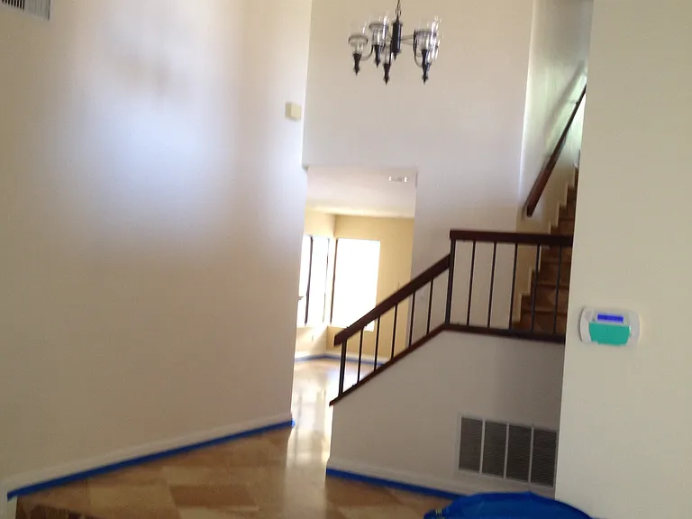 1045 Paseo Del Norte — Photo 8