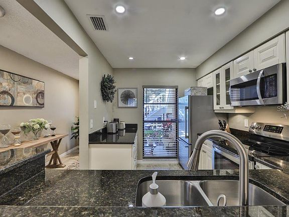 4th image of 315 Knottwood Ct